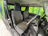 運転席シート廻りは使用感も少なく、良好な状態となっています。丁寧に使われていたことがよくわかりますね。