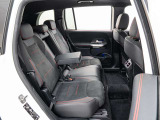 【 安心の1年無料保証 】ご納車後12ヶ月10,000キロまで保証。高級輸入車をもっと身近な存在に。基礎部品(エンジン機構、点火システム、吸排気システム)はしっかり対応。商談時に加入希望をお聞かせください!