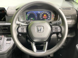 【ステアリングスイッチ】運転中、前方から目線をそらすことなく、オーディオ等の操作が可能な便利機能!安心&快適なドライブを演出してくれます♪
