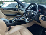 カイエン  ターボ 4WD 本革シート