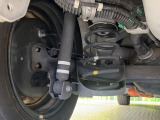 お車を安心してお乗りいただく為には、足回りの定期点検が欠かせません。サービスサポート(有償保証)では無料点検もご提供しており、安心のカーライフをお過ごしいただけるサポート体制が整っています。