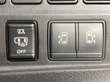 【両側パワースライドドア】スマートキーや運転席のスイッチで後席両側スライドドアの開閉が可能♪電動だから力を入れてドアを開ける必要が無く、小さなお子様でも簡単に開け閉めでき快適です♪
