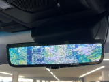 【デジタルインナーミラー】後席の大きな荷物や同乗者で後方が確認しづらい時でも安心!カメラが撮影した車両後方の映像をルームミラー内に表示。クリアな視界で状況の確認が可能です!