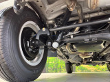 お車を安心してお乗りいただく為には、足回りの定期点検が欠かせません。サービスサポート(有償保証)では無料点検もご提供しており、安心のカーライフをお過ごしいただけるサポート体制が整っています。