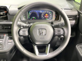 【ステアリングスイッチ】運転中、前方から目線をそらすことなく、オーディオ等の操作が可能な便利機能!安心&快適なドライブを演出してくれます♪