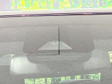 【トヨタセーフティセンス】走行中に前方の車両等を認識し、衝突しそうな時は警報とブレーキで衝突回避と被害軽減をアシスト。より安全にドライブをお楽しみいただけます。