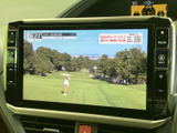 鮮やかな映像で、快適な視覚体験を提供します。ドライブ中のエンターテイメントを豊かに彩ります。鮮明な映像で楽しめます。