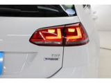 テールライトもヨーロッパ車らしくスマートにデザインされています。