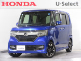 ワンオーナー車の2019年、N-BOXカスタム(G・Lターボホンダセンシング)が入庫しました。当社自社工場にて法定点検を実施しております。過去の整備は整備記録簿での確認ができます。
