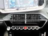 お車についてご不明な点がございましたら、お気軽にお問い合わせください。お急ぎの際は、お電話でのお問い合わせも大歓迎です。