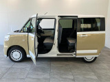 お客様にぴったりなおクルマをお選びいただけますように様々な展示車をご用意致しております!ダイハツの軽自動車だけではなく、他メーカー車やコンパクトカー・ミニバンなども数多く取り揃えております!