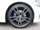 名鉄AUTOオリジナルボディーコーティングM-coatをはじめホイールコーティングやウインド撥水コーティングも施工承ります。