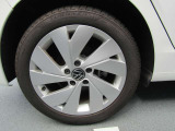 225/45R17タイヤ/7.5J &times; 17アルミホイール