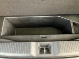 車輛入庫時には、お客様より詳しくお話をお伺いさせて頂き、プロの査定士3名が「修復歴の有無」「不具合箇所の確認」等のチェックを行っておりますので、より安心してお乗り頂けます♪