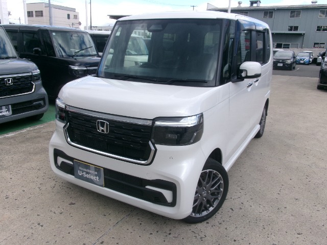 N-BOXカスタム ターボ 4WD 