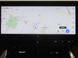 日々の移動をスマートにするナビゲーション。複雑な市街地でも迷いにくく、通勤・買い物にも便利です。毎日使うからこそ、嬉しい装備です。