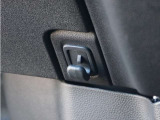 【フック】買い物袋やゴミ袋をひっかけるのに便利です。U-Select交野までお越しください。までお越しください。