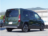 【中古車納車整備】専任メカニックによる2年定期点検相当の67項目の点検整備をご納車前に実施。主要な消耗部品は、点検の上必要であれば交換してご納車致します。