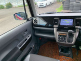 ☆内外装クリーニング☆車の隅々まで徹底的にクリーニングを行っておりますので内外装ともに綺麗な状態でご納車いたします!
