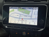 このナビについているのは、フルセグTVです。これからも長く使用できます。フルセグは電波が悪くなるとワンセグに自動で切り替わり快適にTVがお楽しみいただけます。