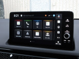ナビゲーションはホンダコネクトディスプレイを装着しております。AM、FM、Bluetooth、フルセグTVがご使用いただけます。初めて訪れた場所でも道に迷わず安心ですね!