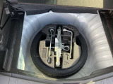 工具とスペアタイヤも装備してます!