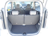 ◆定員乗車時のカーゴルームです。普段のお買い物の荷物やたくさんの収納が可能です。