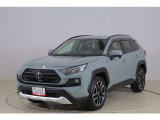 トヨタならではの「5つの安心」をセットにした『トヨタ認定中古車』です。「まるごとクリーニング」「車両検査証明書」「ロングラン保証」「エンジン内部洗浄」 「全店舗工場完備」付き。