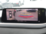 360&deg;ビューモニターを搭載しています。コーナーセンサーと合せてお使いいただくことで、安全、安心にお車の取り回しを行っていただけます。