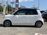 当店のお車をご覧いただきましてありがとうございます。お車についてのご質問やお見積りのご依頼、ご購入にあたってのご相談などお気軽にお問い合わせ下さい!