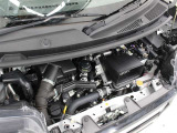 KF-VET2型 658cc 直3 DOHC ICターボエンジン搭載、FF駆動です。