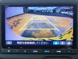 ◆【リアカメラ】が装着されています。リバースに入れるだけで映ります。後方の安全確認や、狭い駐車場での車庫入れ、雨の日や夜間など視界の悪い時に便利です。安全にバックする為には欠かせない装備です。