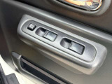 気になるお車がありましたら右の電話番号から直接お店にお問い合わせください。支払方法から車両情報、状態までなんでもご説明させて頂きます。スタッフ一同ご連絡お待ちしております。