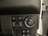両側パワースライドドア付きだから、狭い駐車スペースなどでの 乗り降りラクラク!小さなお子さまのいるご家庭には嬉しい装備。