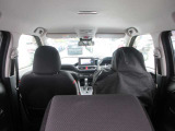 車両後方より