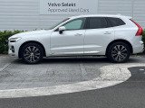 当店の認定中古車(VOLVO APPROVED CAR)はメーカー基準の車齢・走行に応じた内外装・機関の176項目もの項目に厳密な点検を実施。すべての基準を満たした自信を持ってお届けする中古車です。