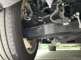 お車を安心してお乗りいただく為には、足回りの定期点検が欠かせません。サービスサポート(有償保証)では無料点検もご提供しており、安心のカーライフをお過ごしいただけるサポート体制が整っています。