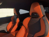 車両の詳細、ご質問につきましては、営業スタッフまでお気軽にご連絡下さいませ。遠方のお客様には実車の詳細動画送信も承ります。お問合せをお待ち致しております。