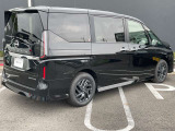 セレナ 1.4 e-POWER ハイウェイスターV 