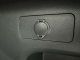 シガーソケット用の充電器が使用可能です!