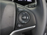 ◆アダプティブクルーズコントロール◆予め設定した車速内でクルマが自動的に加減速。前走車との適切な車間距離を維持しながら追従走行します。【LKAS】車線維持支援システムでステアリング操作を支援。