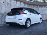 フェアレディZの流れを汲むブーメラン型のリヤコンビネーションランプ。スタイルアップはもちろん空力も考慮