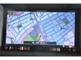 カロッツェリアメモリーナビ デジタルTV再生やスマートフォンのBluetooth接続が可能で御座います。ご遠方へのドライブを快適にお楽しみ頂くことが出来ます。