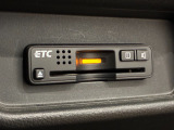 【ETC】便利なETC車載器も装備!高速道路の料金所もスムーズに通過できます。今や必須の装備ですね!お客様用にセットアップをしてのお渡しとなります!
