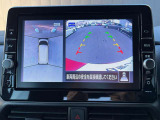上から見下ろす映像で周囲の死角を確認!駐車が苦手な方でも安心です。狭い道でのすれ違いや障害物チェックをサポートし、毎日の運転にゆとりを届けます。