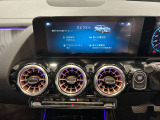 第三者機関による評価点を基準に、4.5点以上の良質車のみを展示しております。お車の品質や状態を特に気にされるお客様は、是非一度当店へお越し下さい。きっとご満足のいくお車が見つかります!