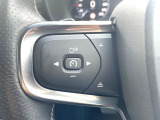 【全車速対応アダプティブクルーズコントロール】ミリ波レーダー+ステレオカメラ+赤外線により前方車輌を認識し、速度や車間距離を維持・調整。高速道路走行時や渋滞時にドライバーの負担を大幅に軽減します。