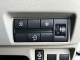 各種充実の安全装備とESC(車両挙動安定化制御システム)で走る・曲がる・止まるの全領域で安定性を確保しています!