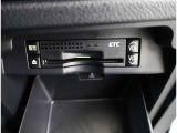 ETC車載器付きです。高速道路の料金所もスムーズに通過できます。