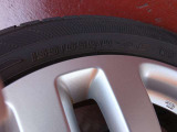 タイヤサイズは155/65R14になります☆